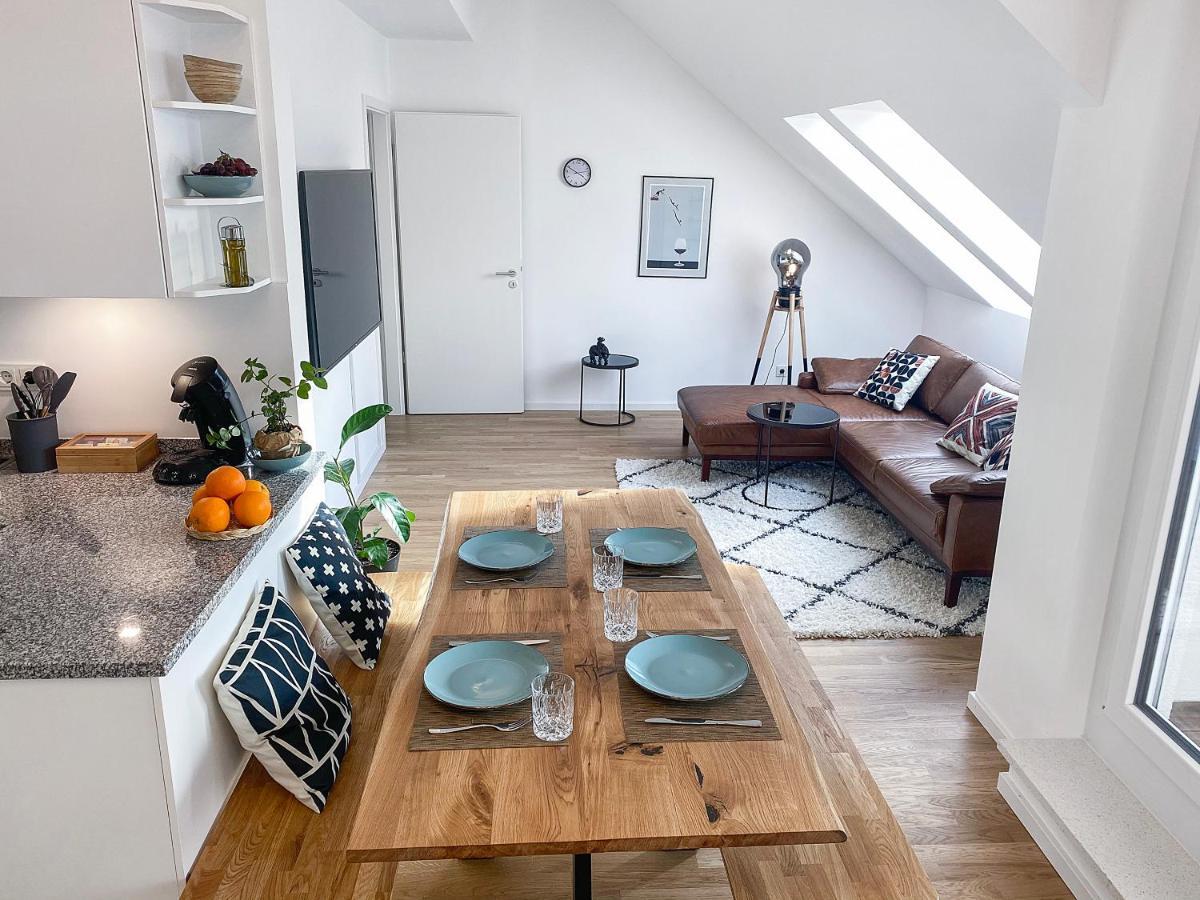 Modern & Stylisch - Penthouse-Feeling Nahe Flughafen Muenchen Apartment Freising Exterior photo